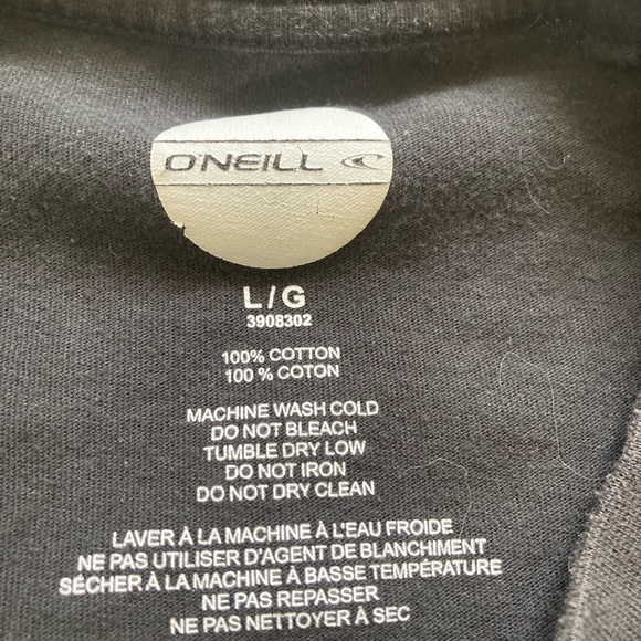 3/$30 O’Neill T-shirt - Picture 3 of 6